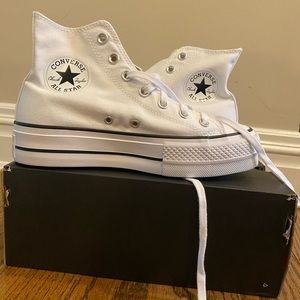 Converse high top platform size 7 Brand New